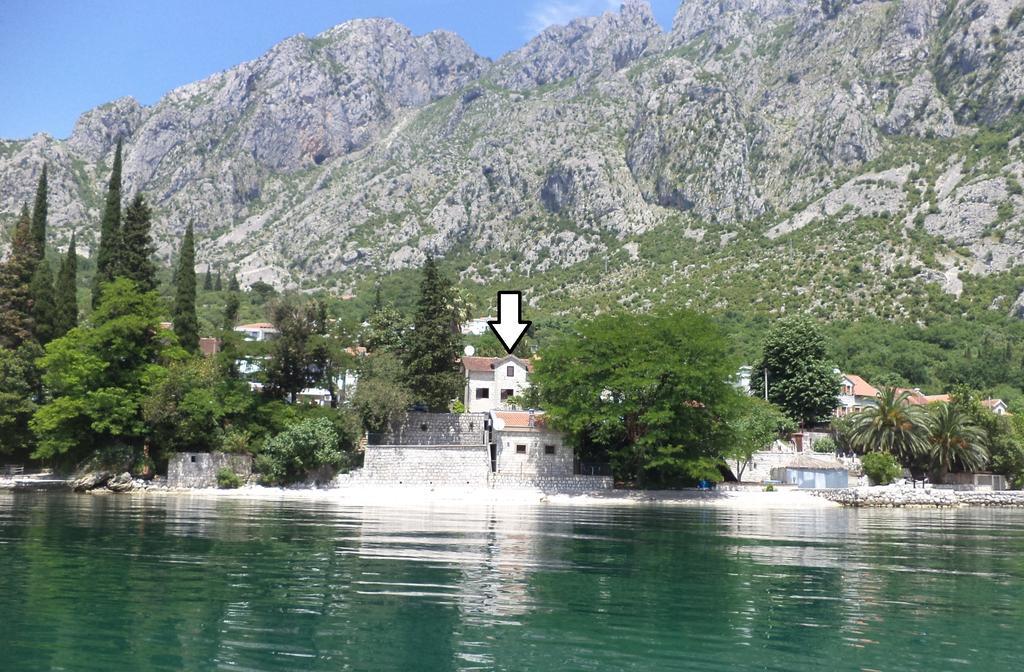Holiday Home Ametist Kotor Habitación foto