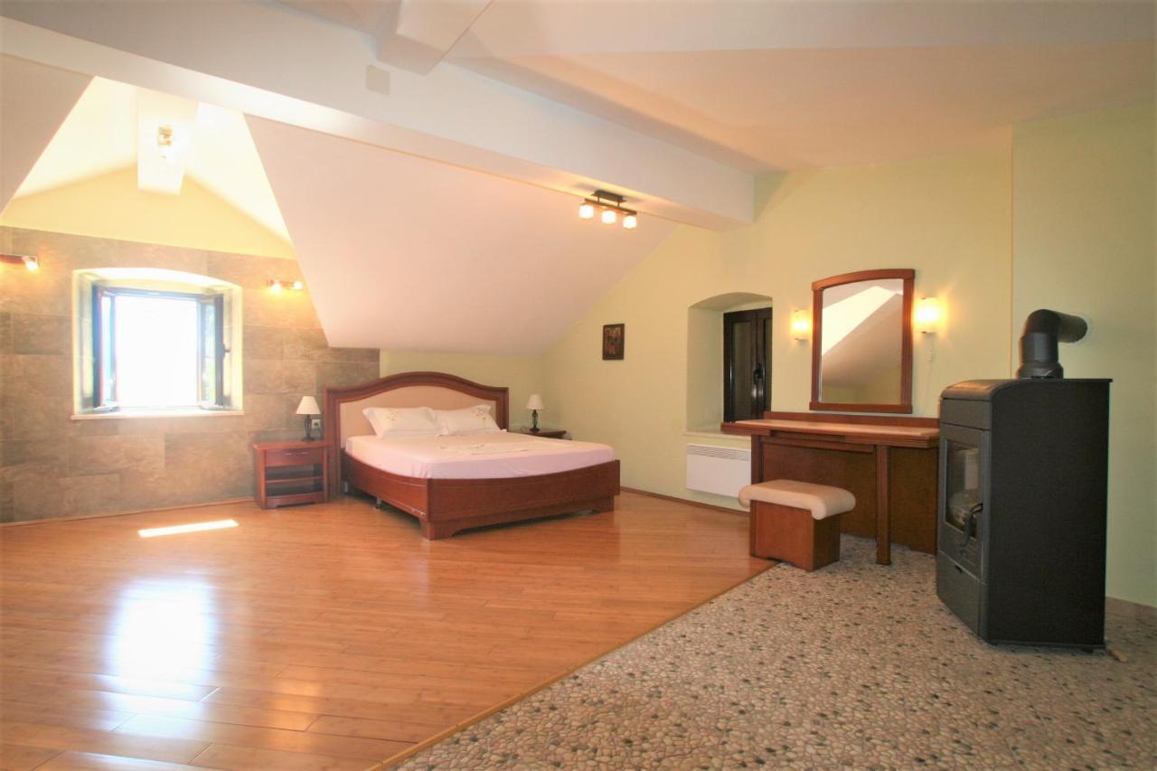 Holiday Home Ametist Kotor Exterior foto